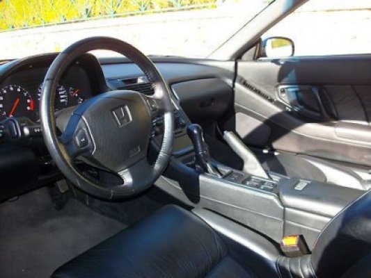 Honda NSX, deţinută de pilotul de F1 Ayrton Senna, de vânzare pentru 47.500 de lire